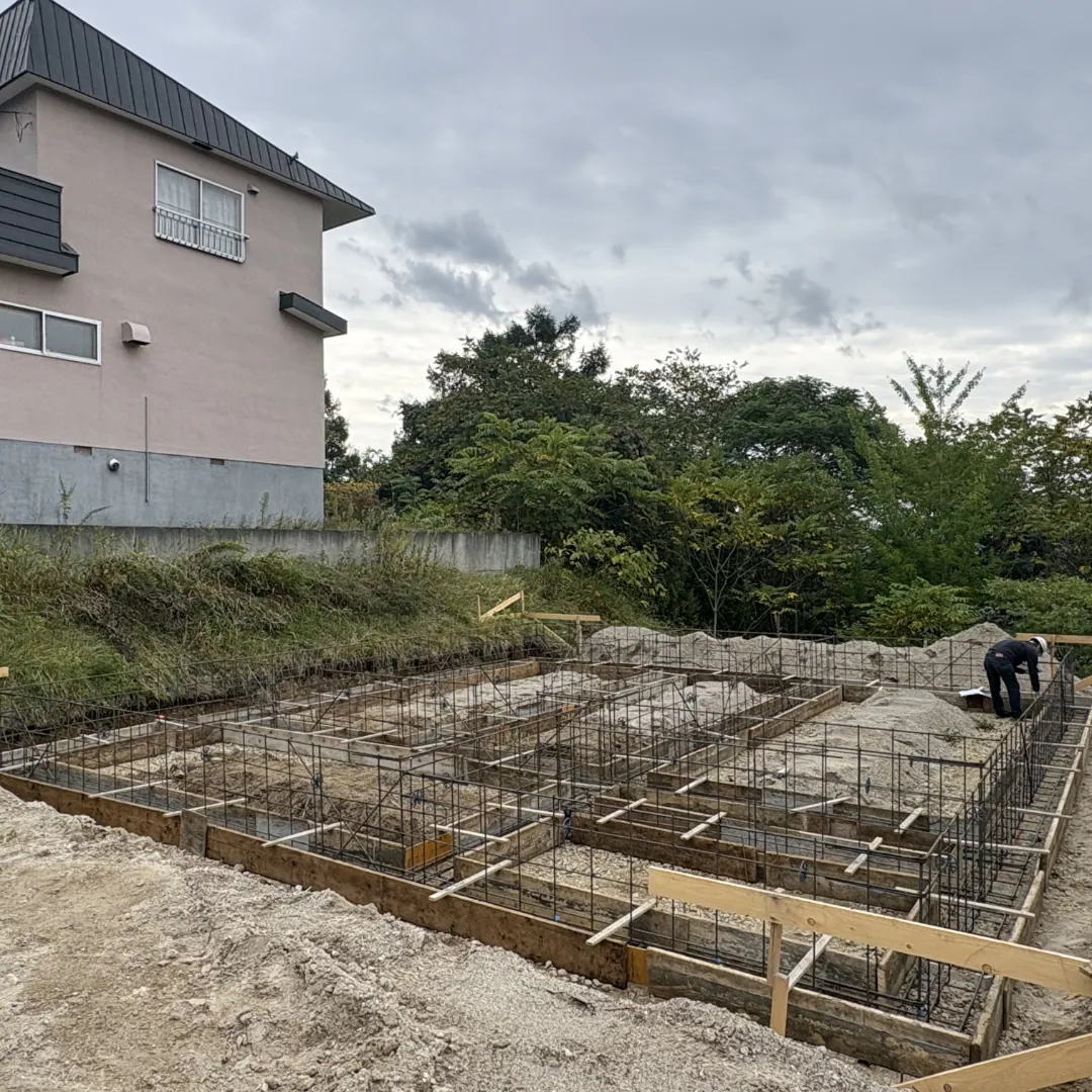 図面から現場へ．｜撮影：斉藤公平